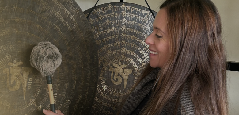 Between the Moons: A Recovery Soundbath